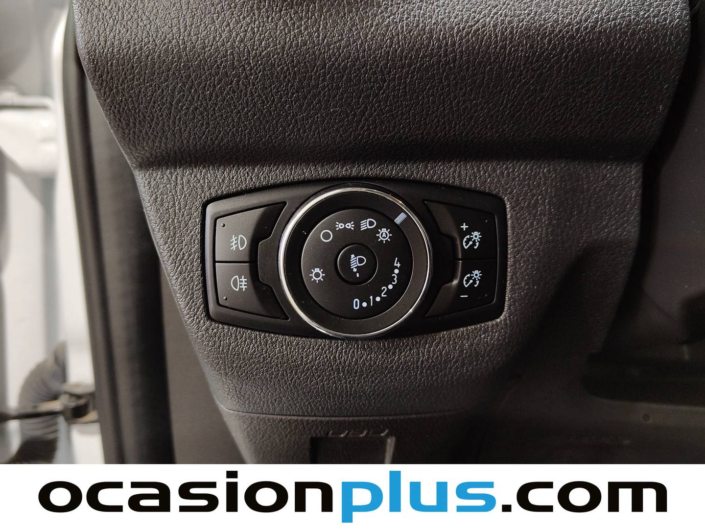 Equipamiento del Ford Tourneo Courier Ford Tourneo Courier 1.0 EcoBoost Sport (100 CV)
