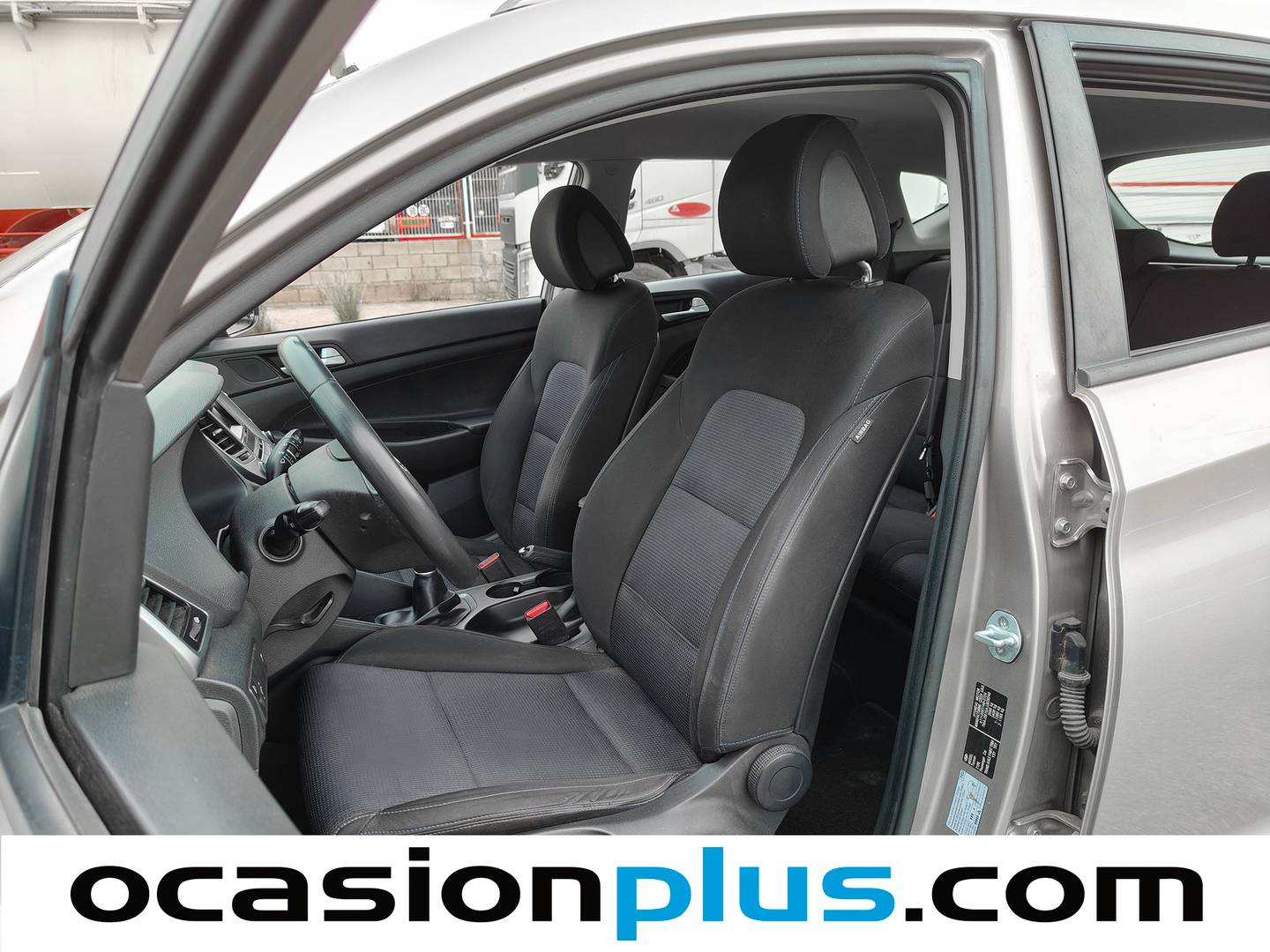 Foto asientos delanteros Hyundai Tucson Hyundai Tucson 1.7 CRDI BlueDrive Klass 4x2 (115 CV)
