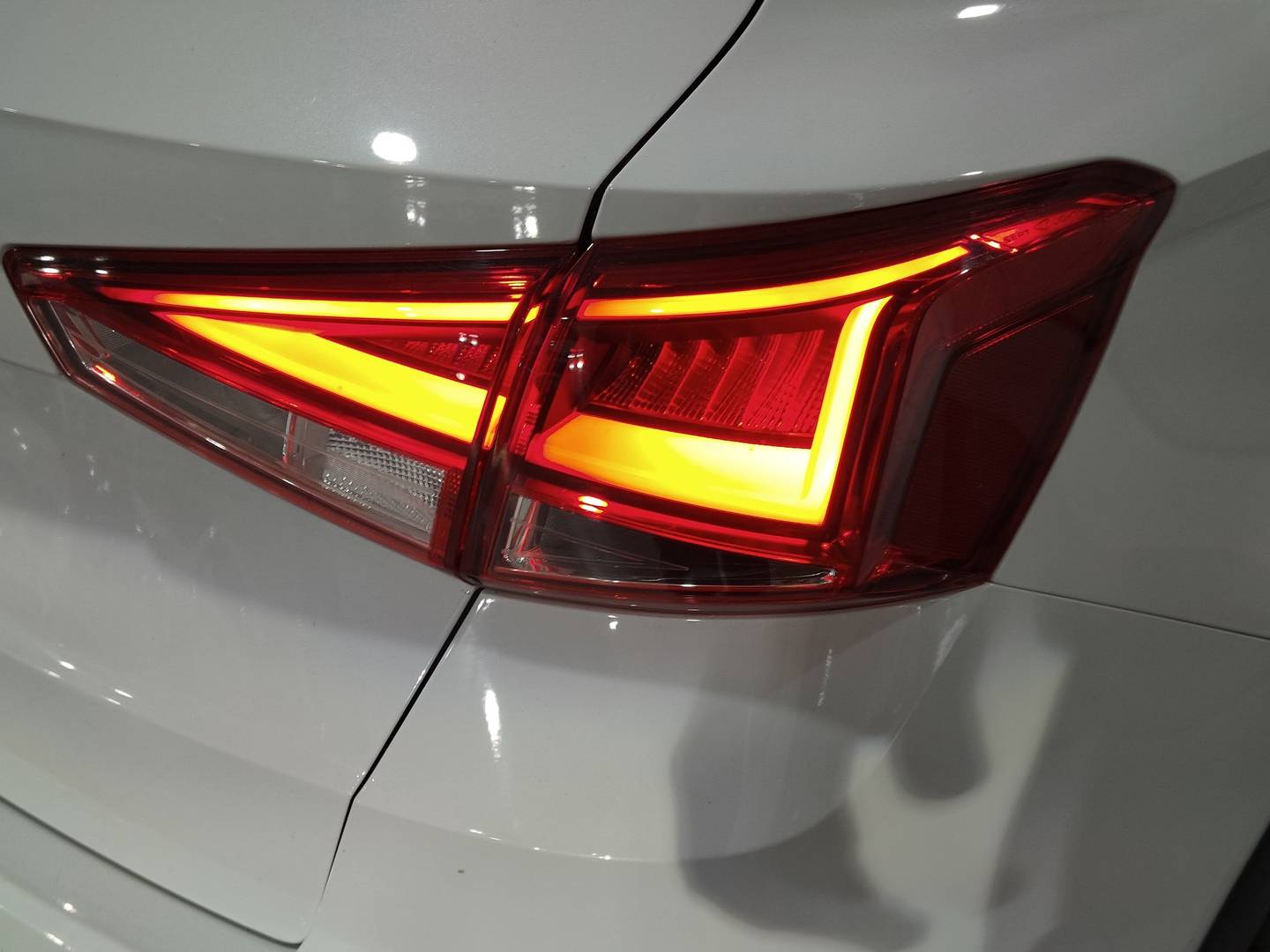 Foto Seat Arona SEAT Arona 1.0 TSI Style XL (110 CV)