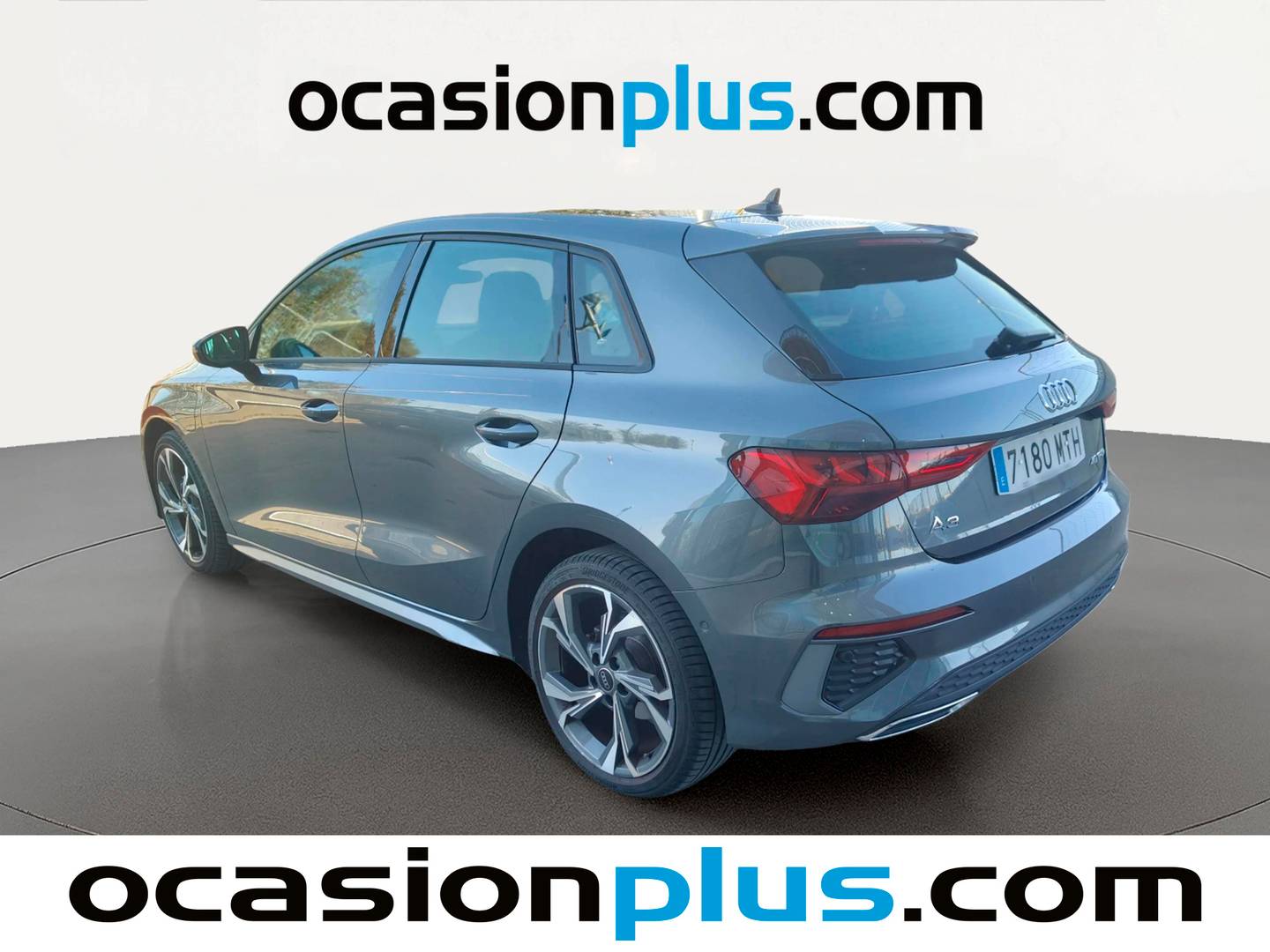 Foto trasera Audi A3 Audi A3 Sportback TFSIe Genuine edition 40 TFSI e (204 CV) S tronic PACK  S-LINE izquierda