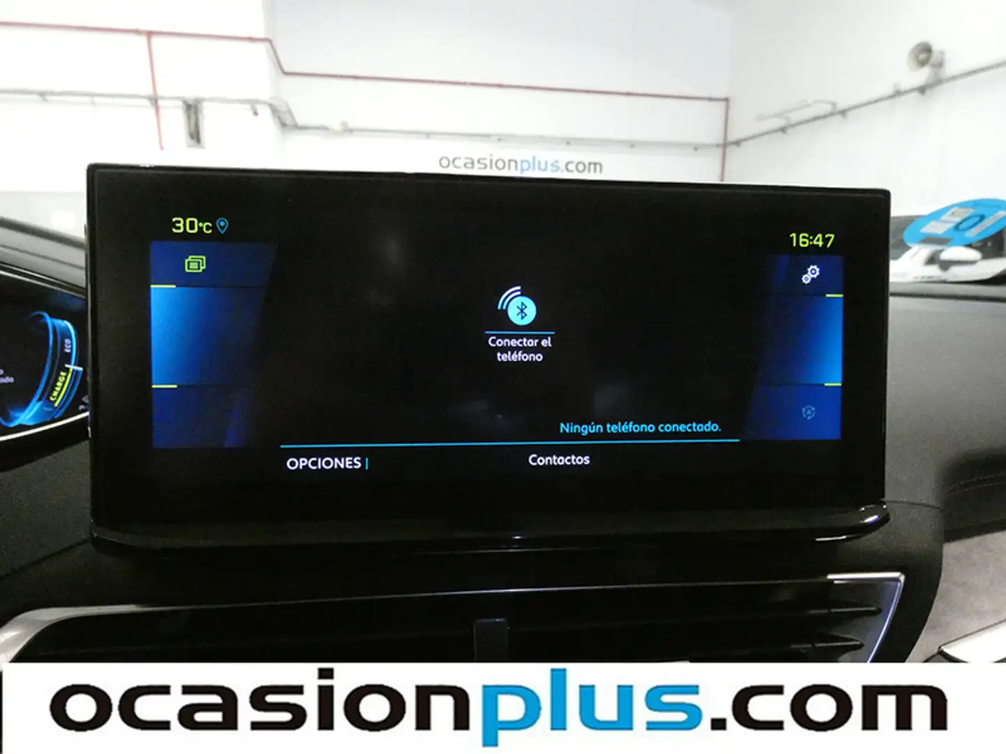 Foto Peugeot 3008 Hybrid Peugeot 3008 Hybrid 300 GT Pack e-EAT8 (300 CV)