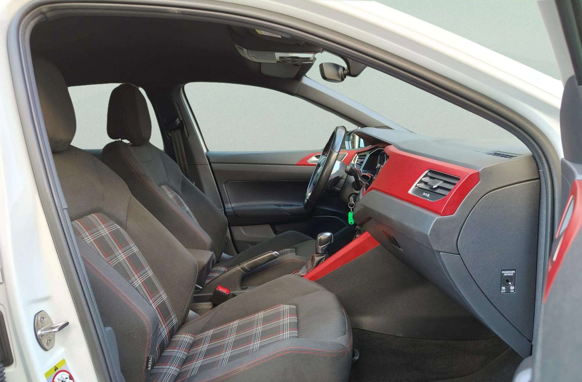 Volkswagen Polo GTI 2.0 TSI DSG - foto 20