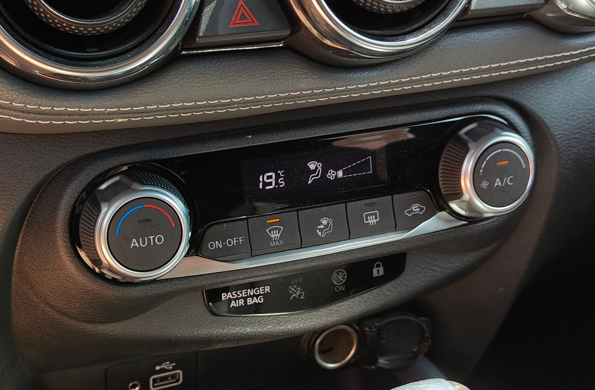 Nissan Juke DIG-T N-Connecta 4x2 DCT - foto 25
