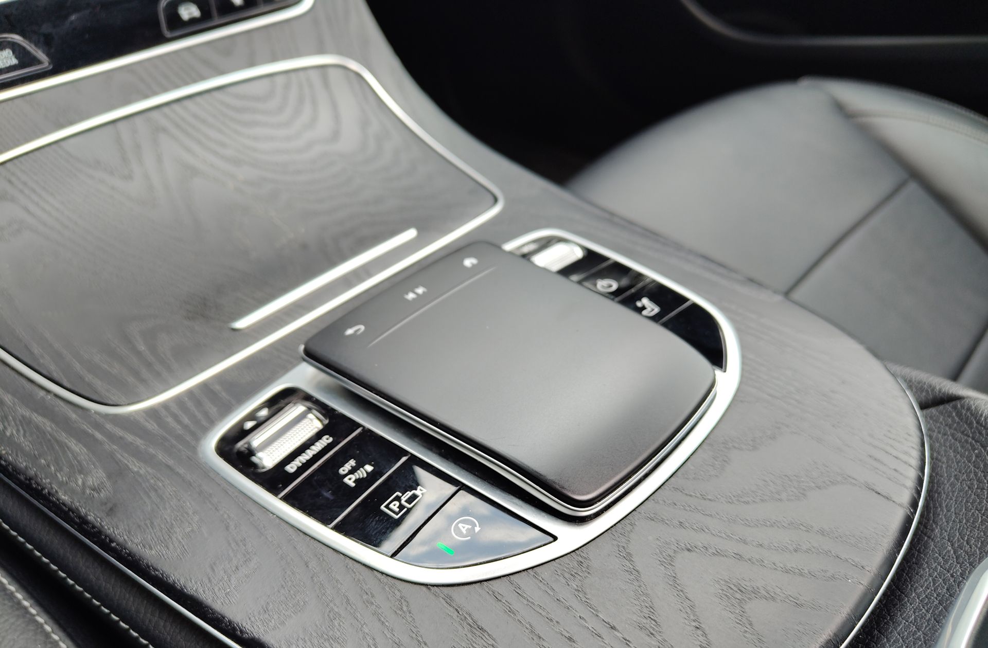 Mercedes-Benz Clase E E 220 d Estate Pack AMG - foto 35