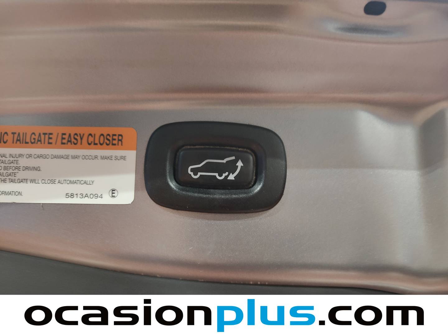 Foto Mitsubishi Outlander Mitsubishi Outlander 2.0 PHEV Kaiteki 4WD Auto (203 CV)