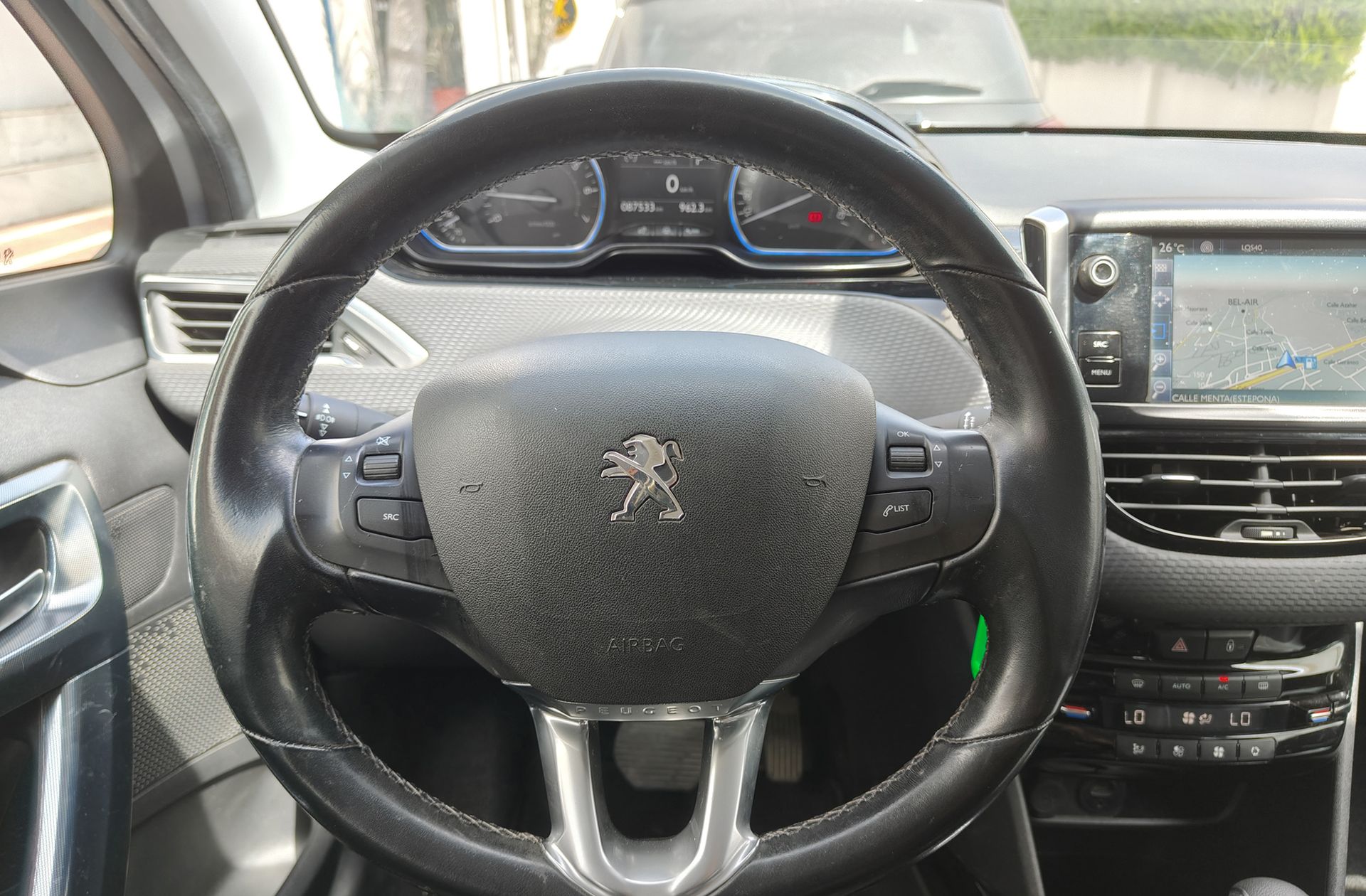 Peugeot 2008 PureTech 110 Allure EAT6 - foto 20