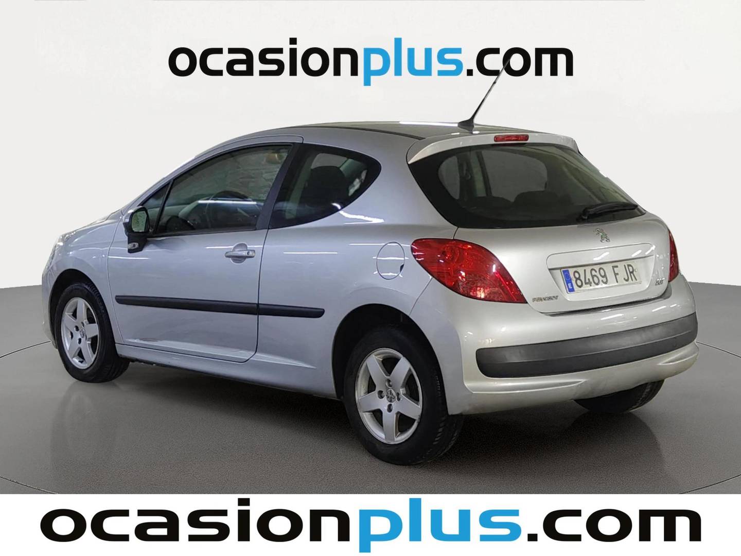 Foto trasera Peugeot 207 Peugeot 207 1.4 16v XS (90 CV) izquierda