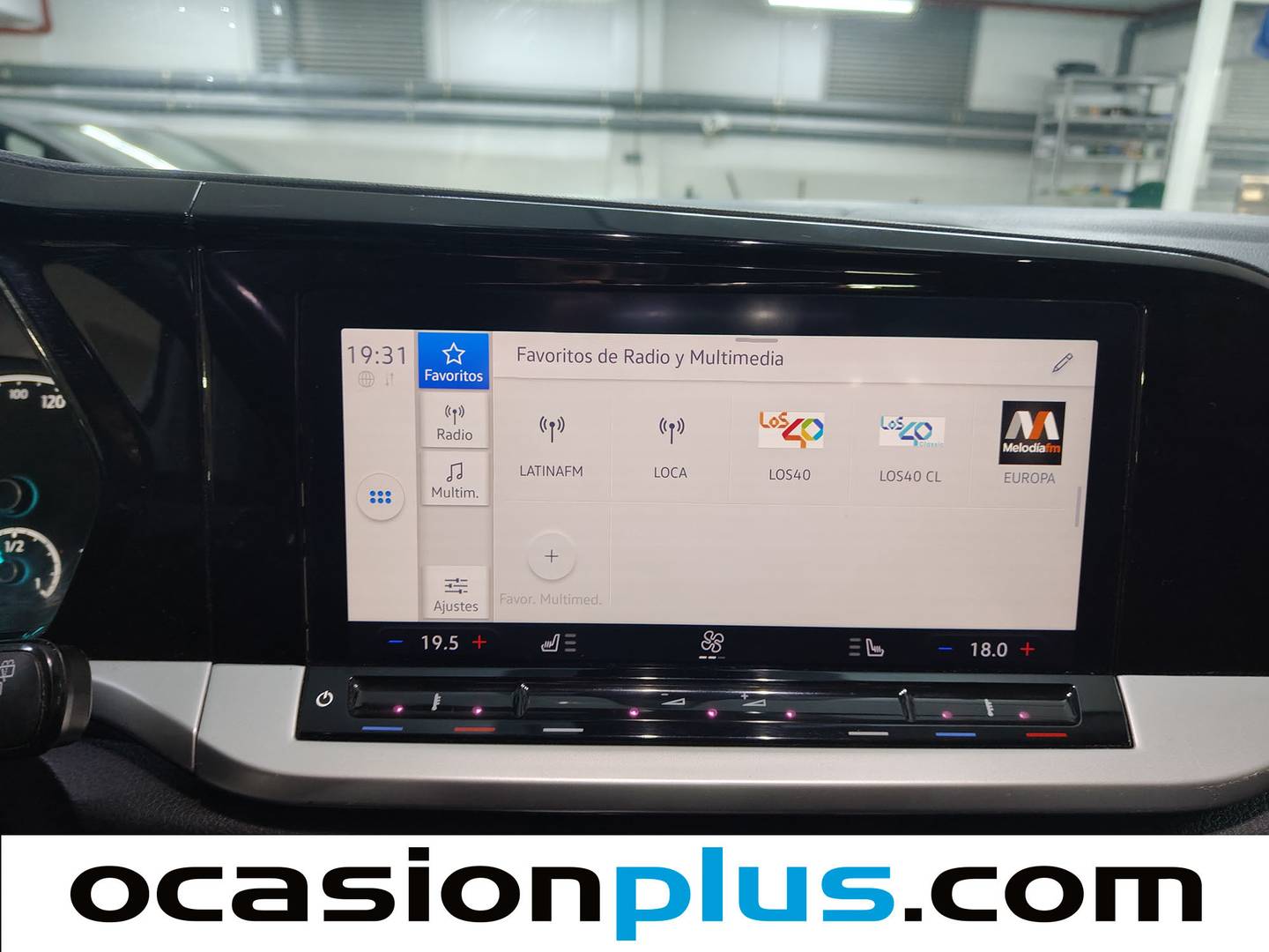 Foto Ford Grand Tourneo Connect Ford Grand Tourneo Connect 1.5 Ecoboost Titanium  (114 CV)