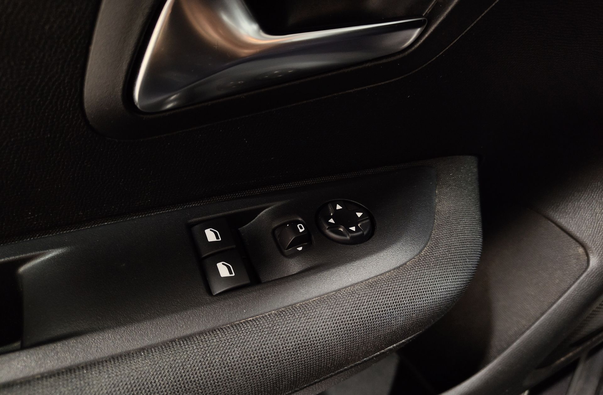 Peugeot 208 PureTech 75 Active - foto 34
