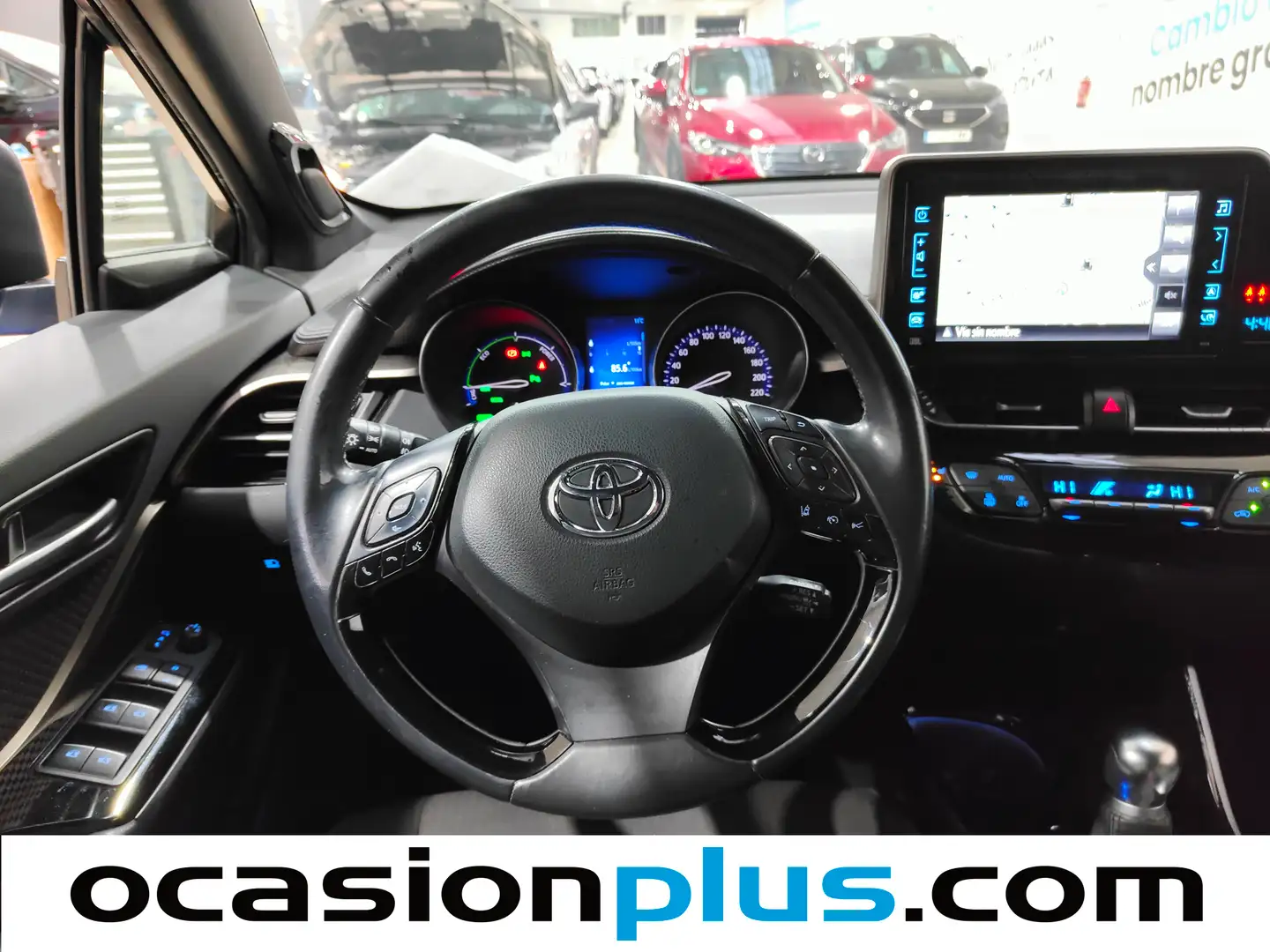 Foto Toyota C-HR Toyota C-HR 1.8 125H Advance (122 CV)