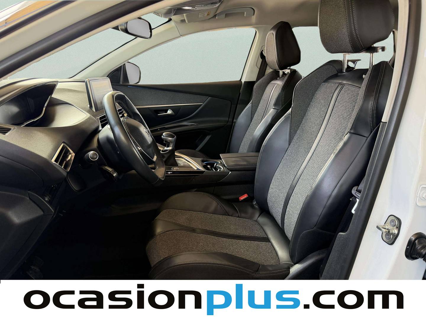 Foto asientos delanteros Peugeot 5008 Peugeot 5008 PureTech 130 S&S Allure (130 CV) 7 plazas