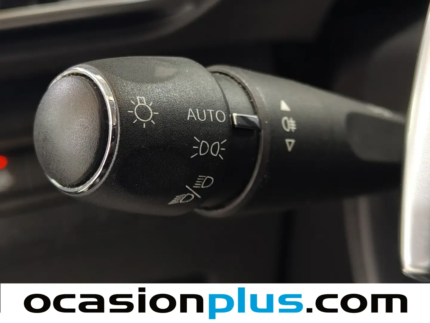 Foto Peugeot 5008 Peugeot 5008 PureTech 130 S&S Allure EAT8 (130 CV)