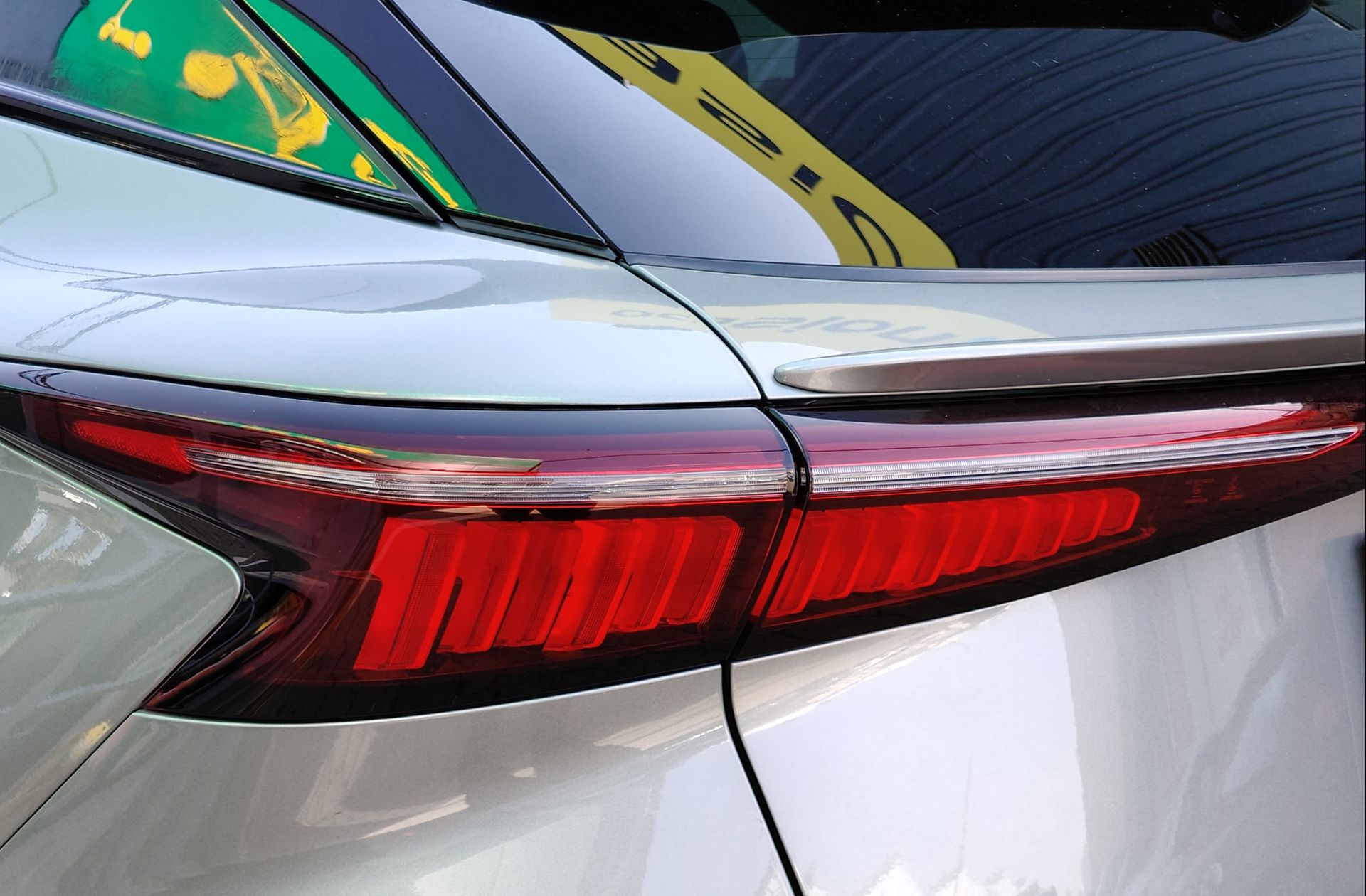 Omoda 5 1.6 T-GDi Premium - foto 17