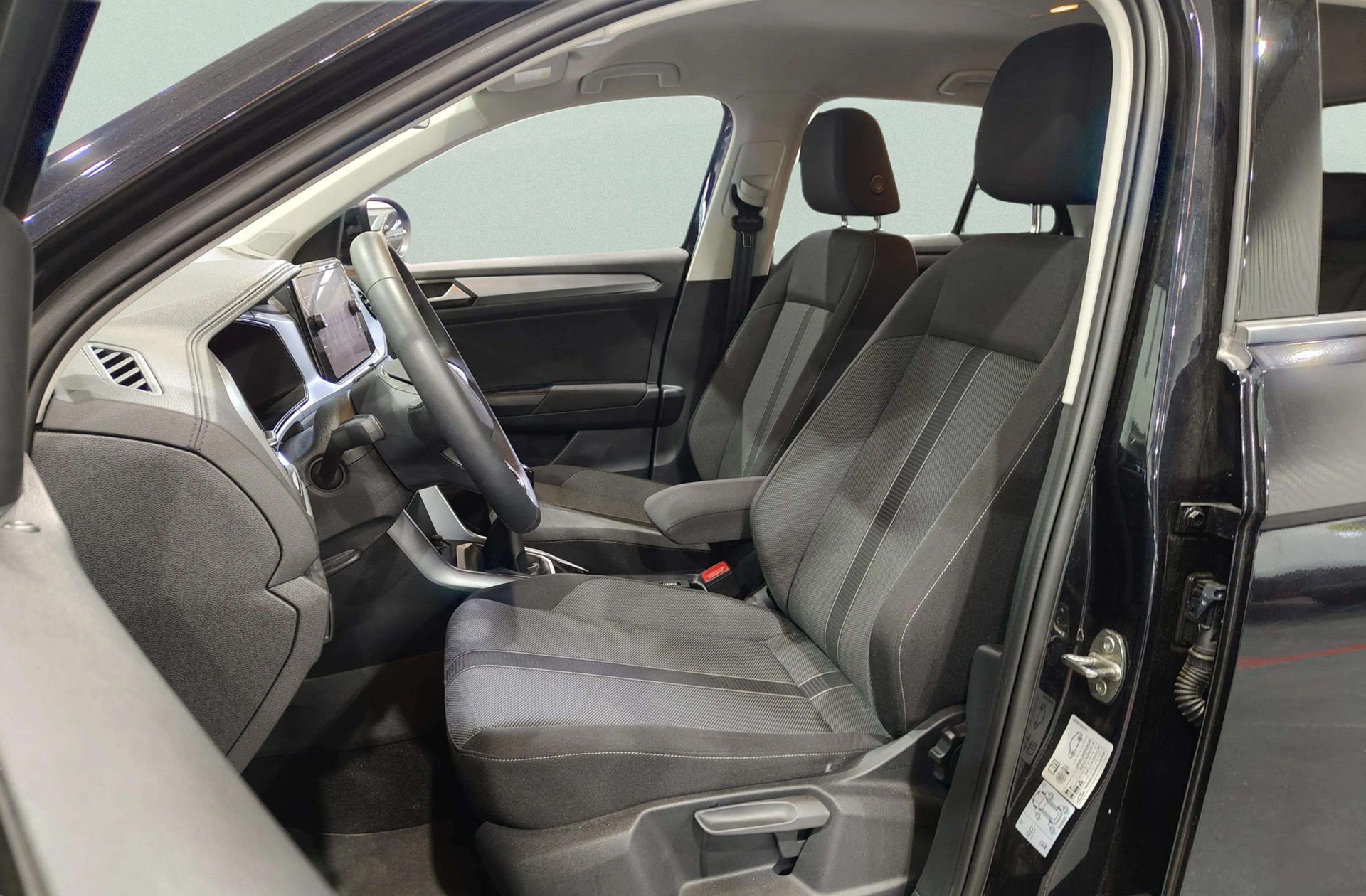 Volkswagen T-Roc "Más" 1.0 TSI - foto 10