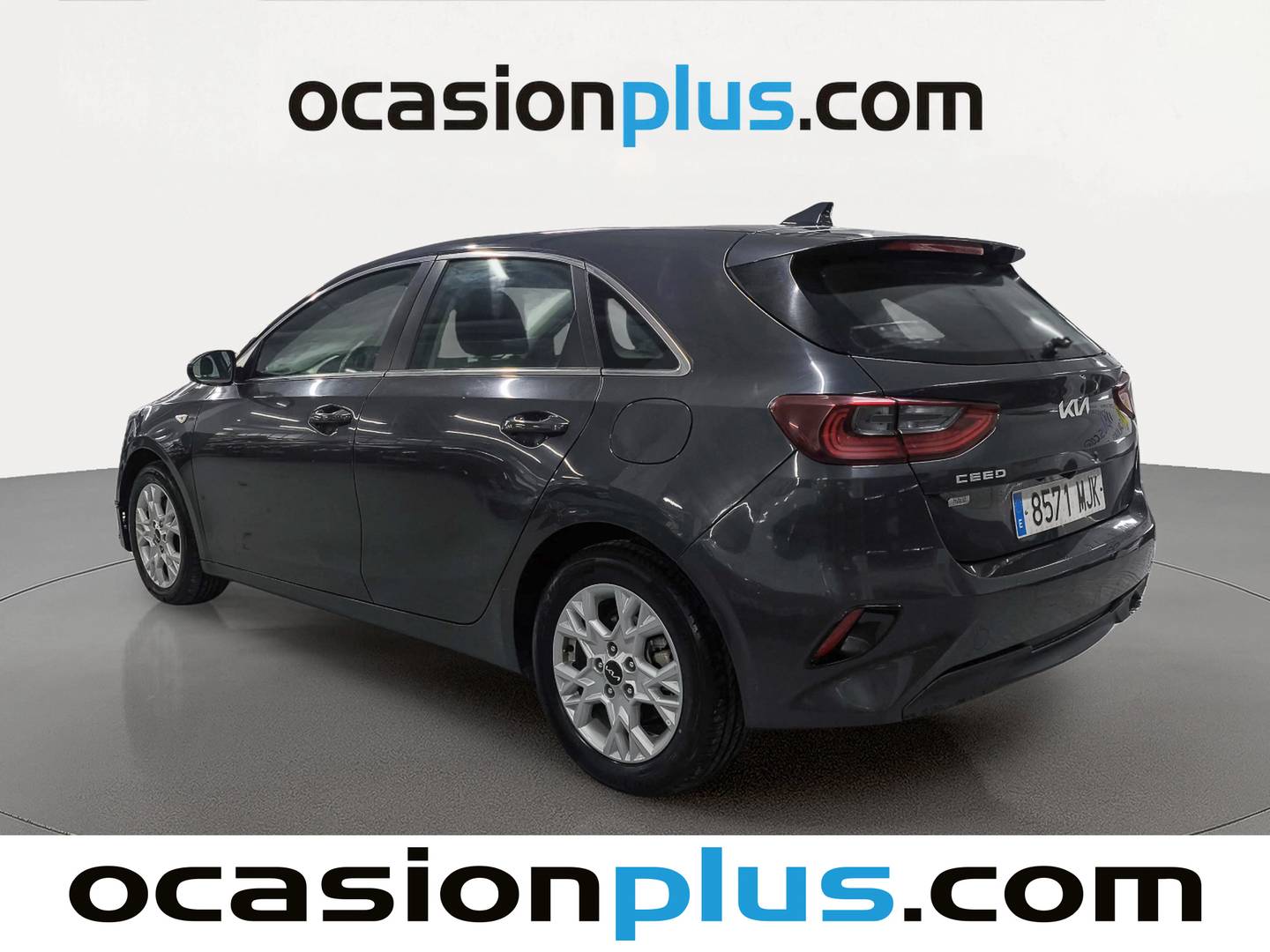 Foto trasera KIA Ceed KIA Ceed 1.6 MHEV iMT Drive (136 CV) izquierda