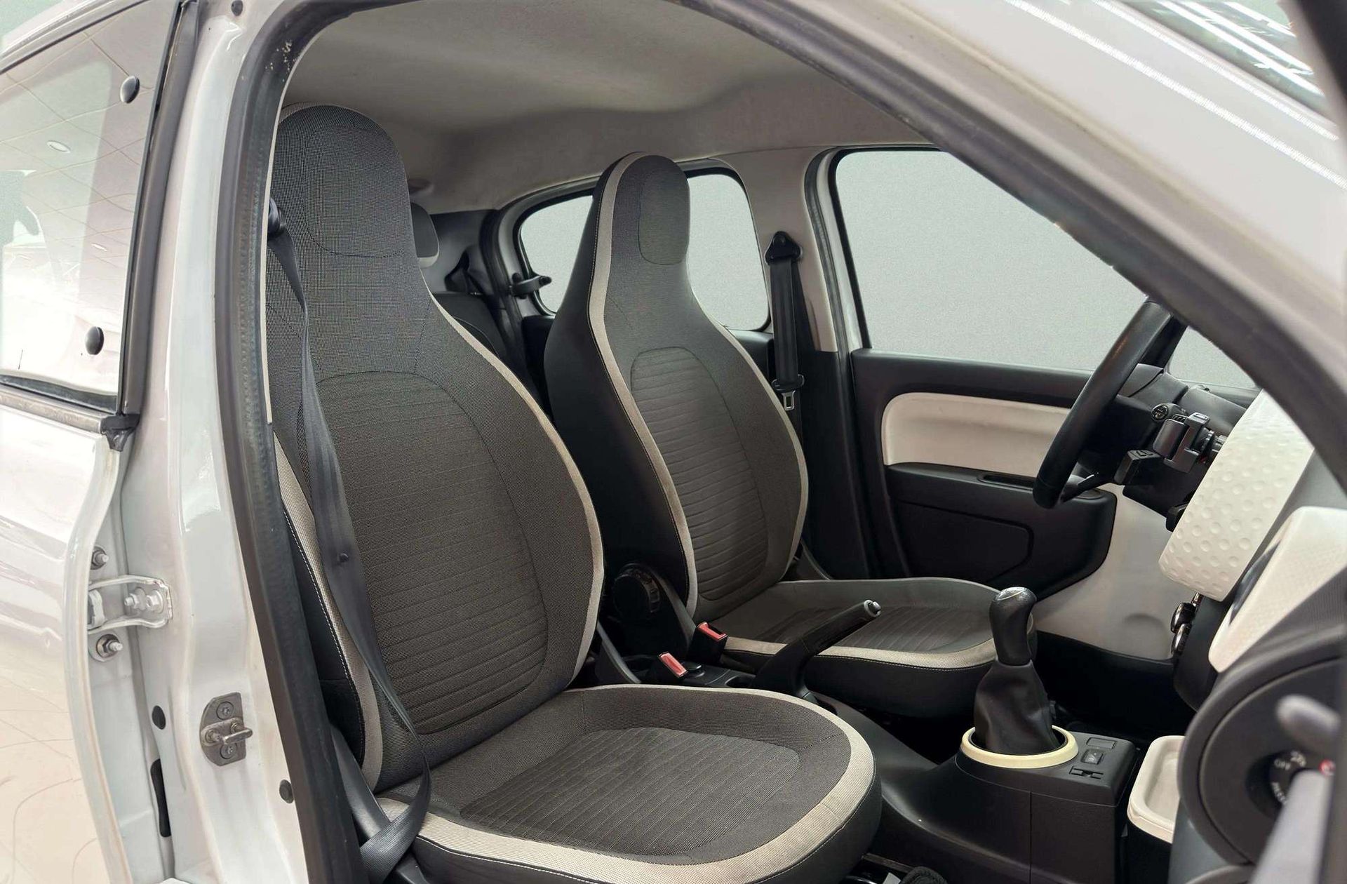 Renault Twingo Intens SCe - foto 16