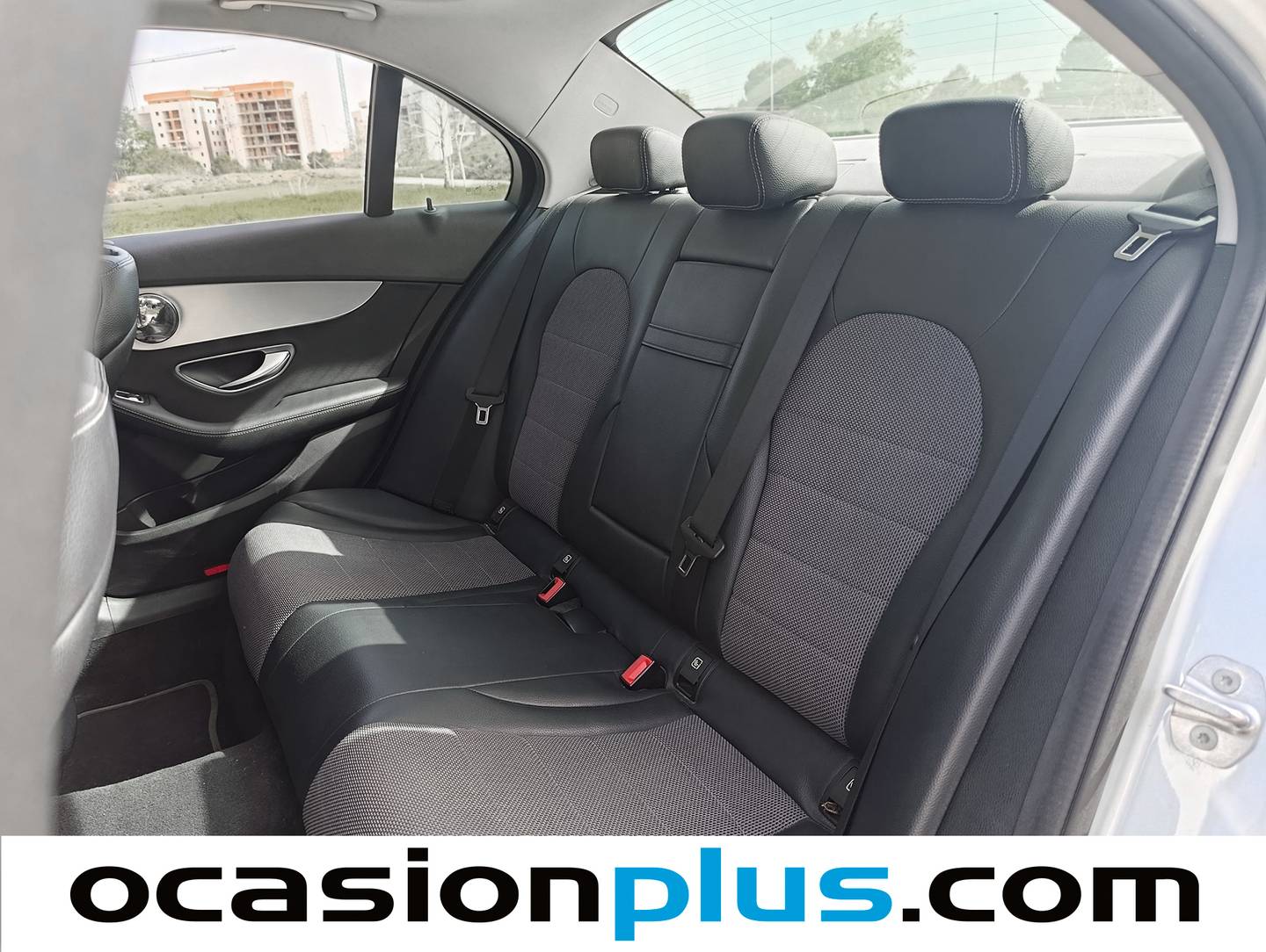 Foto asientos traseros Mercedes Clase C Mercedes Clase C 220 d (170 CV) Pack AMG
