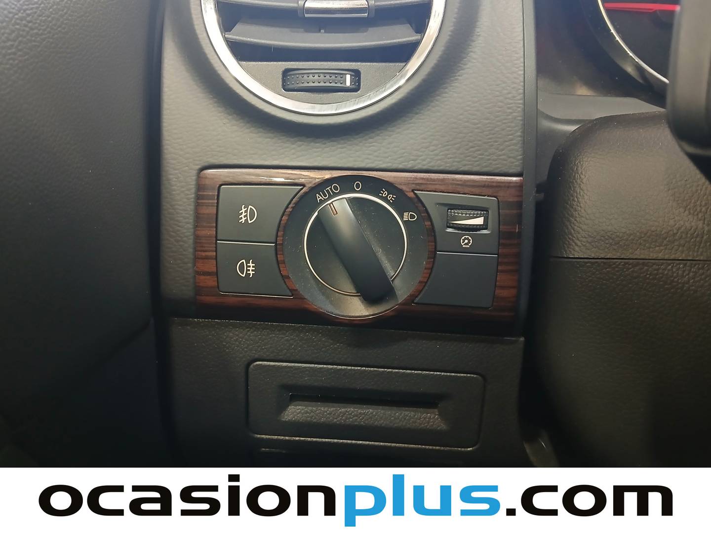 Equipamiento del Opel Antara Opel Antara 2.0 CDTI 16V Cosmo (150 CV)