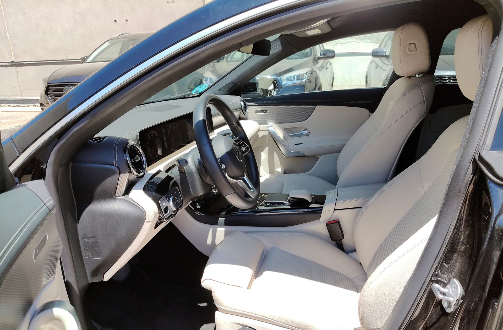 Mercedes-Benz CLA Shooting Brake 220 d - foto 11