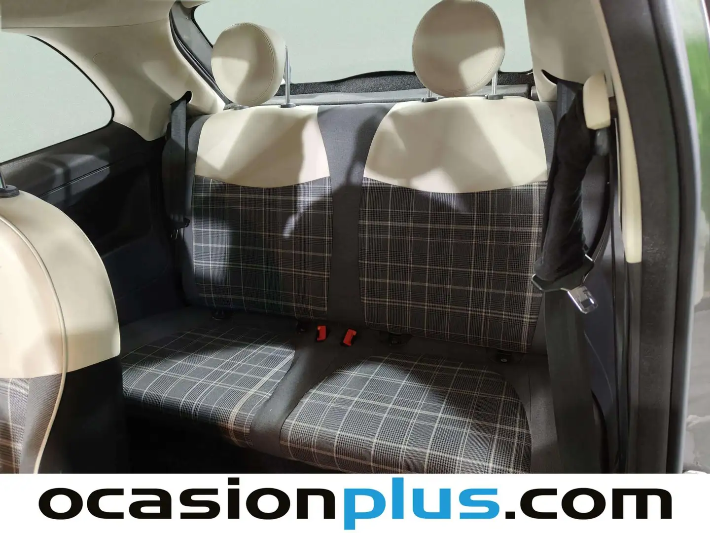 Foto Fiat 500 Fiat 500 1.2 8v Lounge (69 CV)