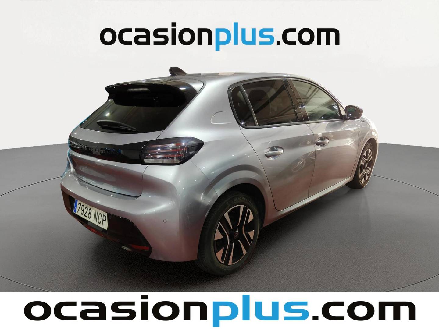 Foto trasera Peugeot 208 Peugeot 208 PureTech 100 Allure (100 CV) derecha