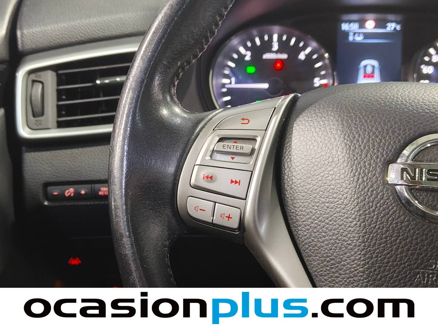 Nissan QASHQAI Nissan Qashqai 1.5 dCi N-Connecta 4x2 (110 CV) diésel