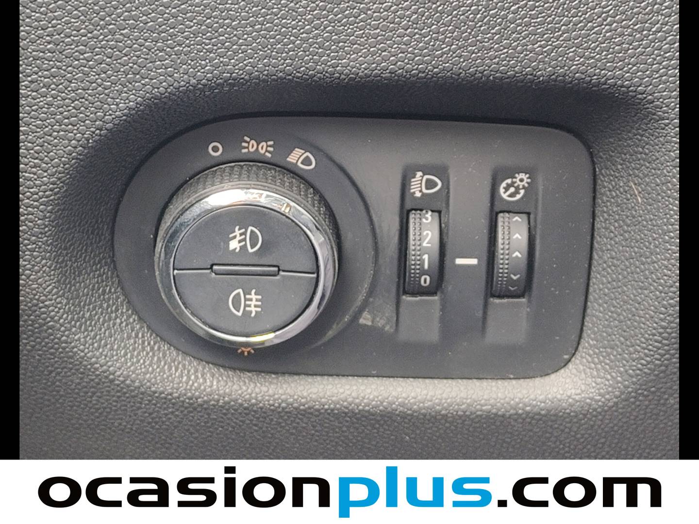 Equipamiento del Opel Corsa Opel Corsa 1.3 ecoFLEX Selective (75 CV)