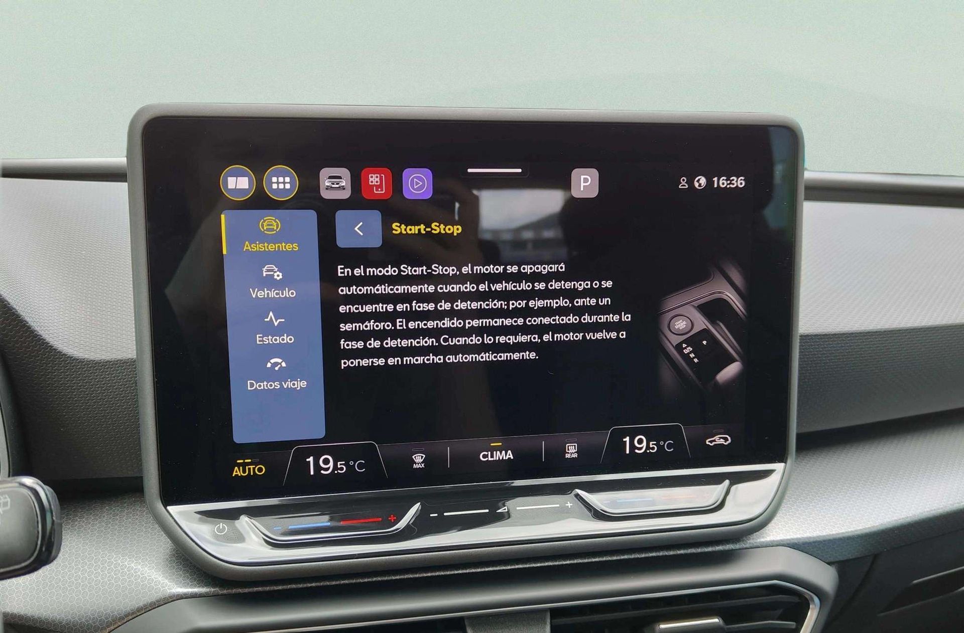 SEAT León 1.5 TSI Style 25 Aniversario - foto 32