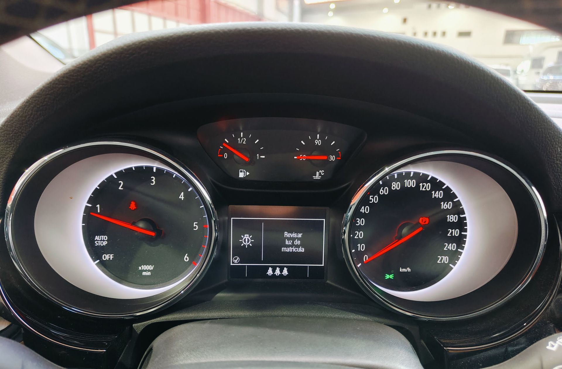 Opel Astra 1.6 CDTi Dynamic - foto 22