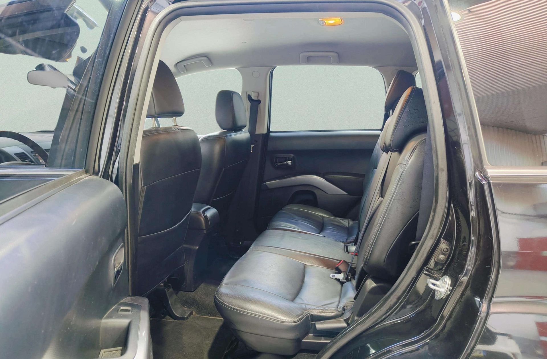 Peugeot 4007 2.2 HDi Sport Pack DCS 7 plazas - foto 14