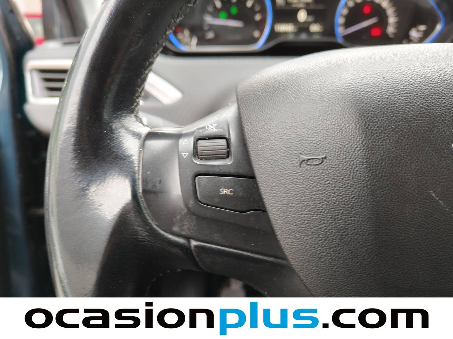 Foto Peugeot 2008 Peugeot 2008 BlueHDi 100 Allure (100 CV)