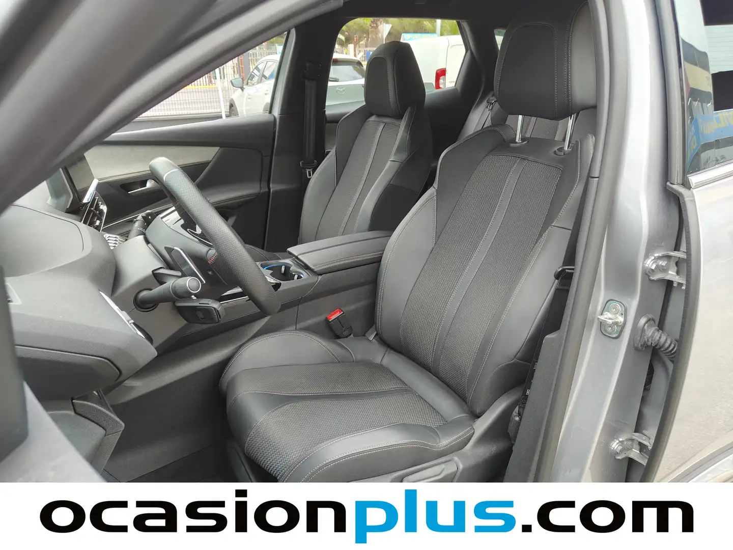 Foto Peugeot 3008 Hybrid Peugeot 3008 Hybrid GT eDCS6 (136 CV)