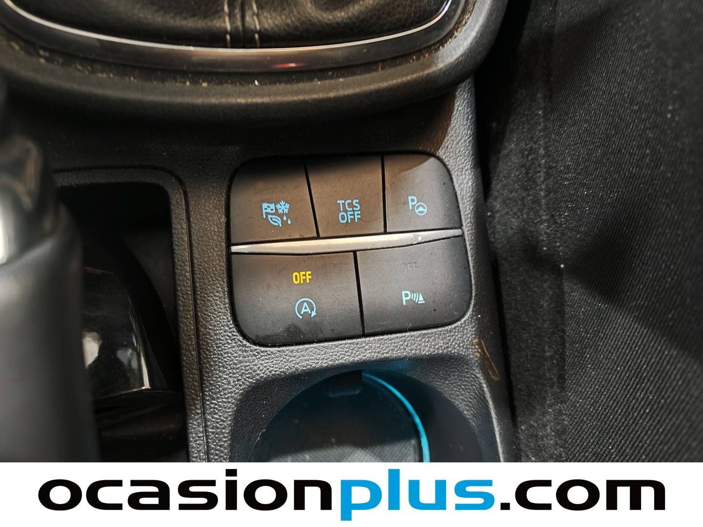 Extras y acabados del Ford Puma Ford Puma 1.0 EcoBoost MHEV Titanium Design (125 CV)