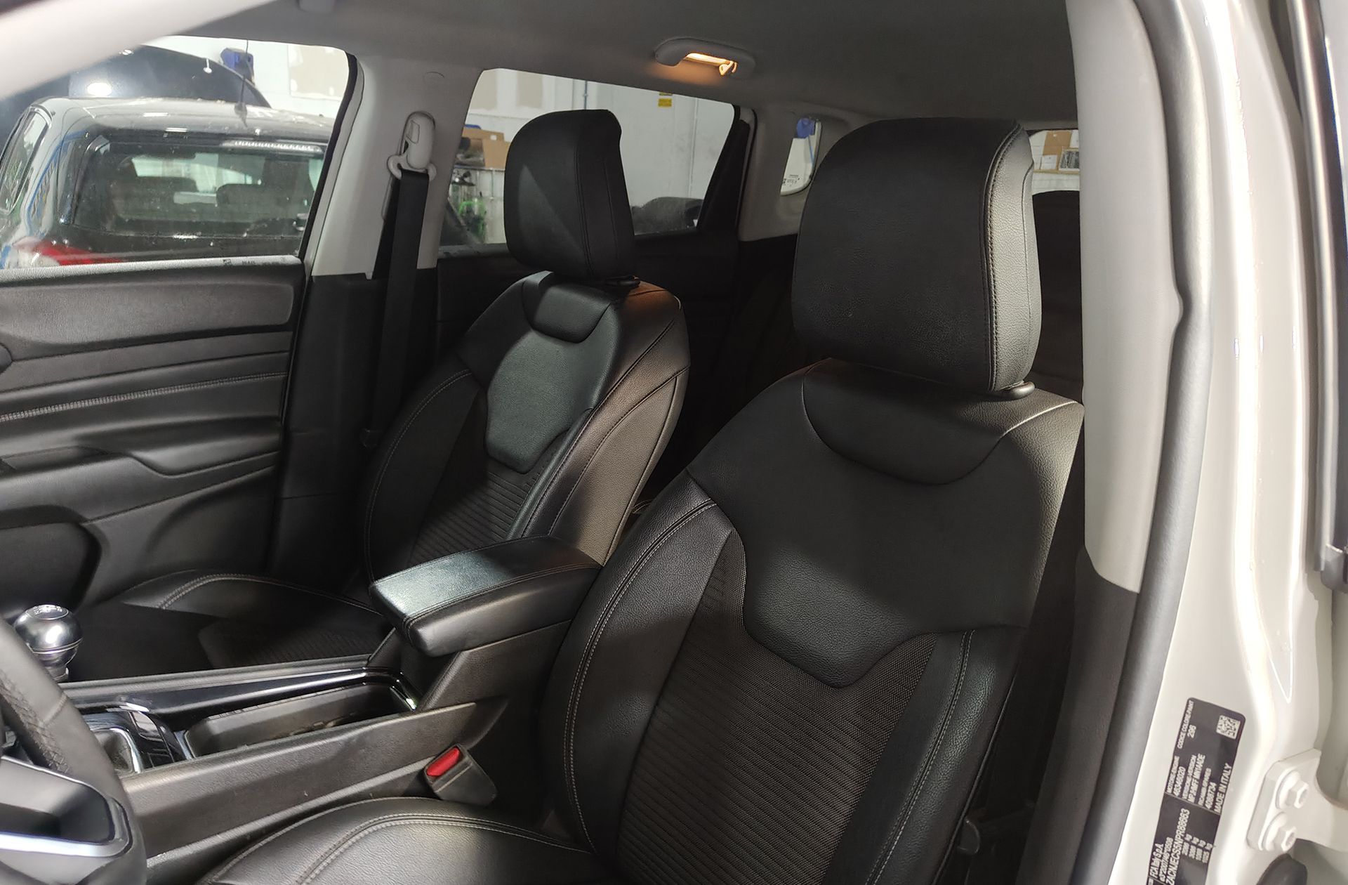 Jeep Compass 1.6 MultiJet Limited 4x2 - foto 6