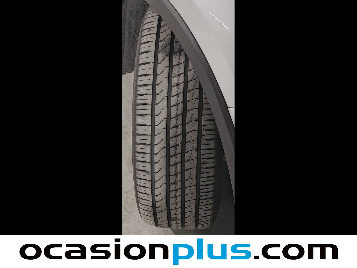 Toyota C-HR Toyota C-HR 1.8 125H Dynamic Plus (122 CV) 122cv