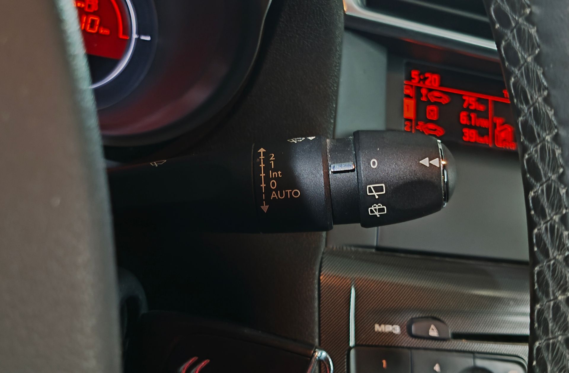 Citroën C4 1.6 HDi Sport - foto 24