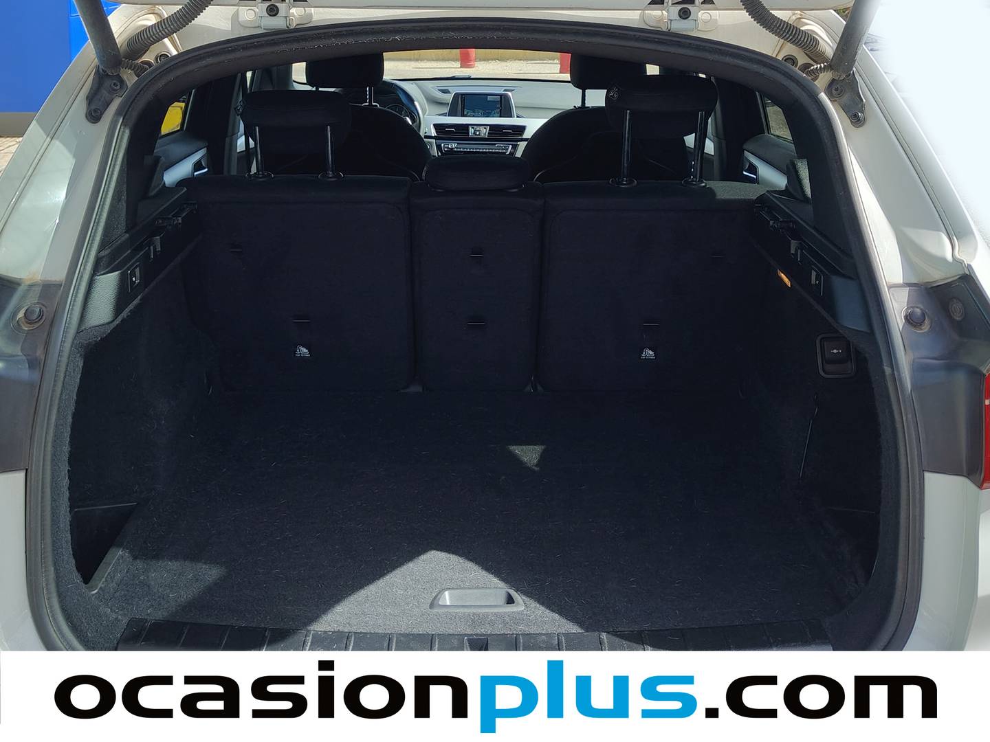 Fotos maletero BMW X1 BMW X1 sDrive18d (150 CV)