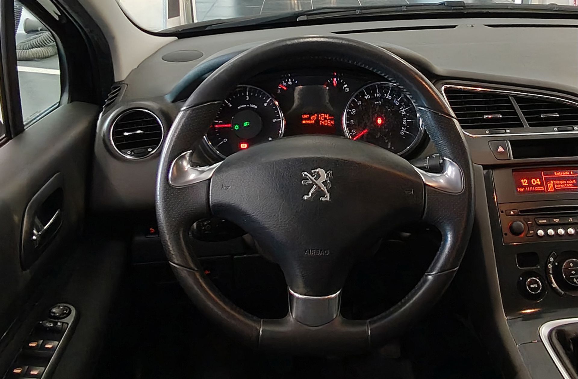 Peugeot 5008 1.6 BlueHDi Style FAP - foto 18
