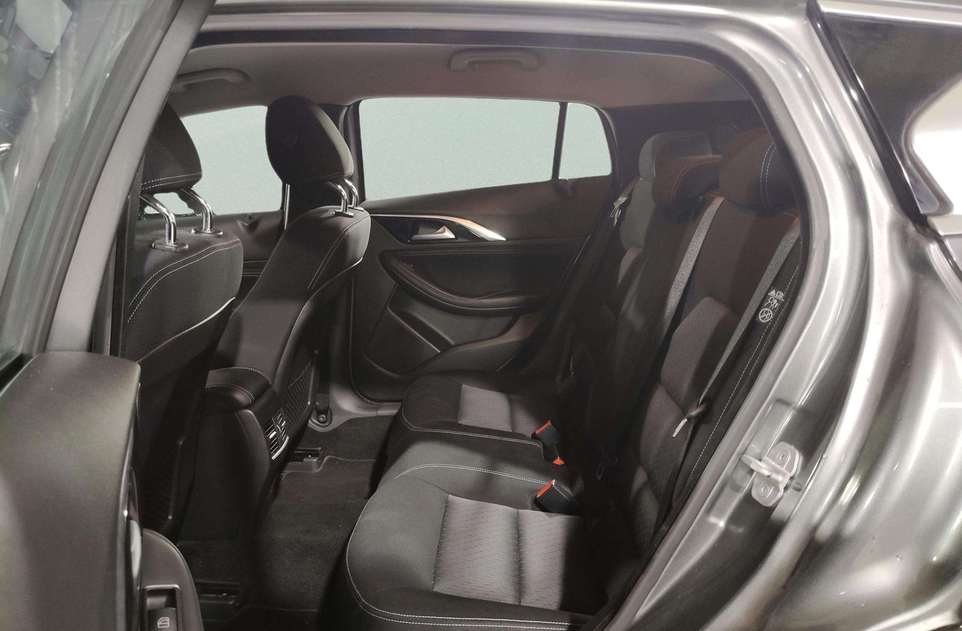 Infiniti Q30 1.5 D Premium - foto 11