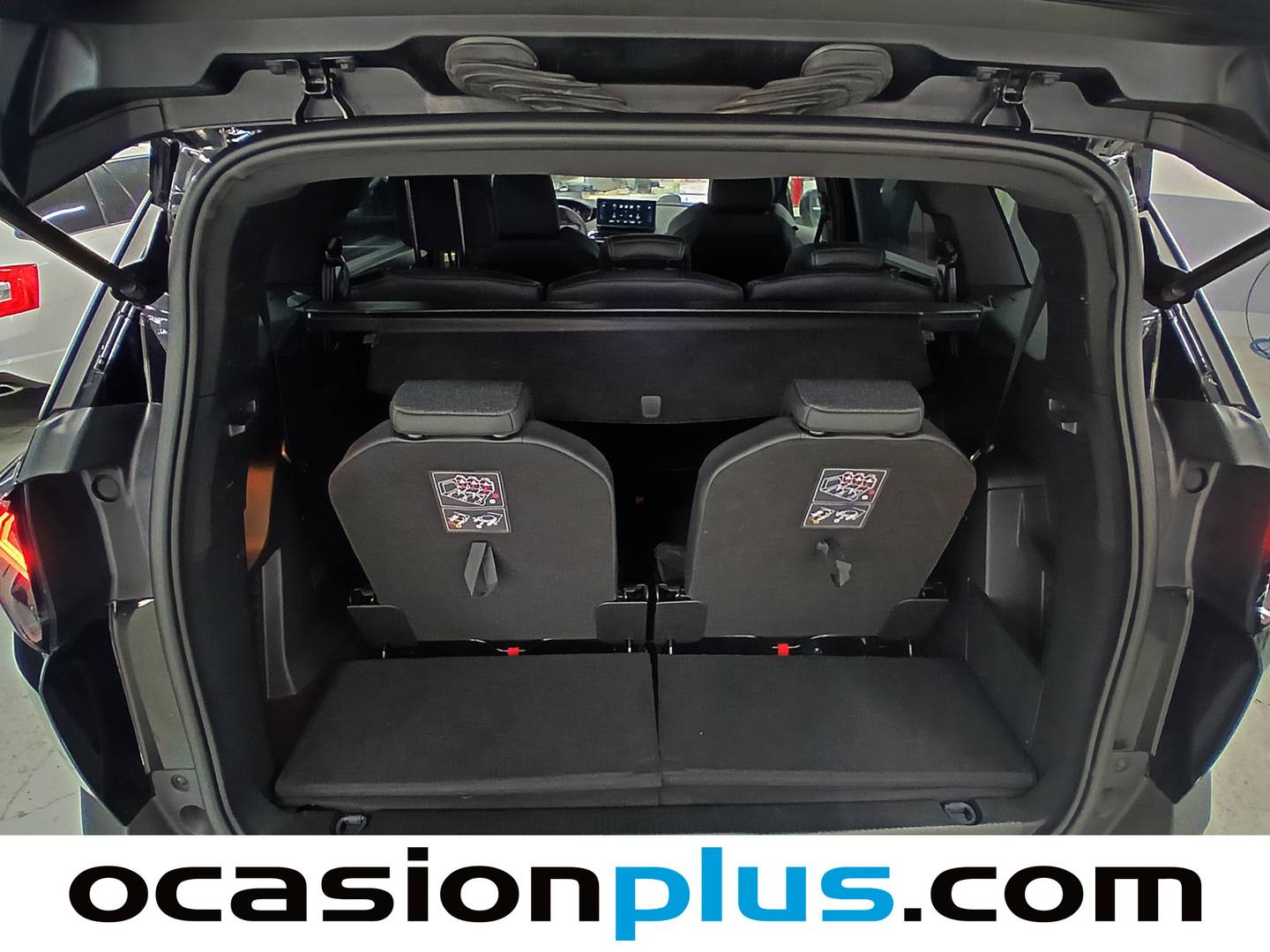 Fotos maletero Peugeot 5008 Peugeot 5008 BlueHDI 130 S&S Allure Pack EAT8 (130 CV) 7 Plazas
