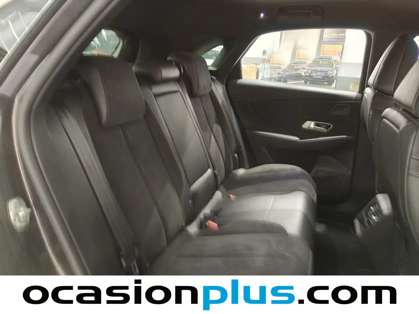 Foto DS DS 7 Crossback DS DS7 Crossback E-Tense 300 Performance Line 4WD Auto (300 CV)