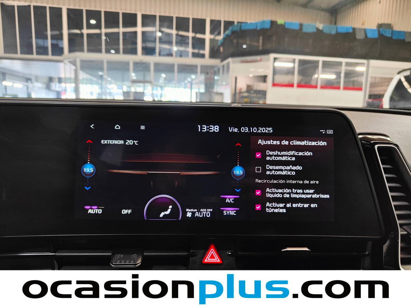 Foto KIA Sportage Kia Sportage 1.6 CRDi MHEV Business 4x2 (136 CV)