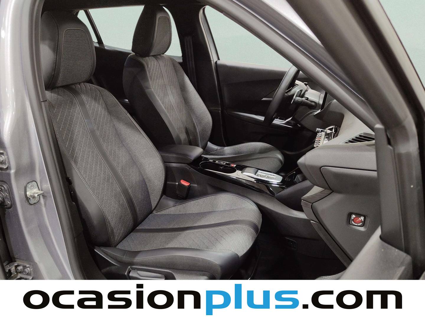 Peugeot 2008 Peugeot 2008 Allure Hybrid eDCS6 (145 CV) automático