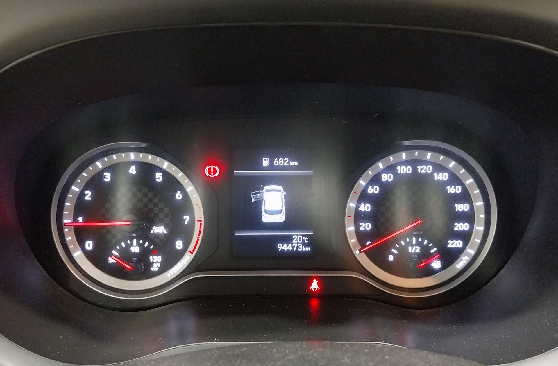 Hyundai i10 1.0 Essence - foto 17
