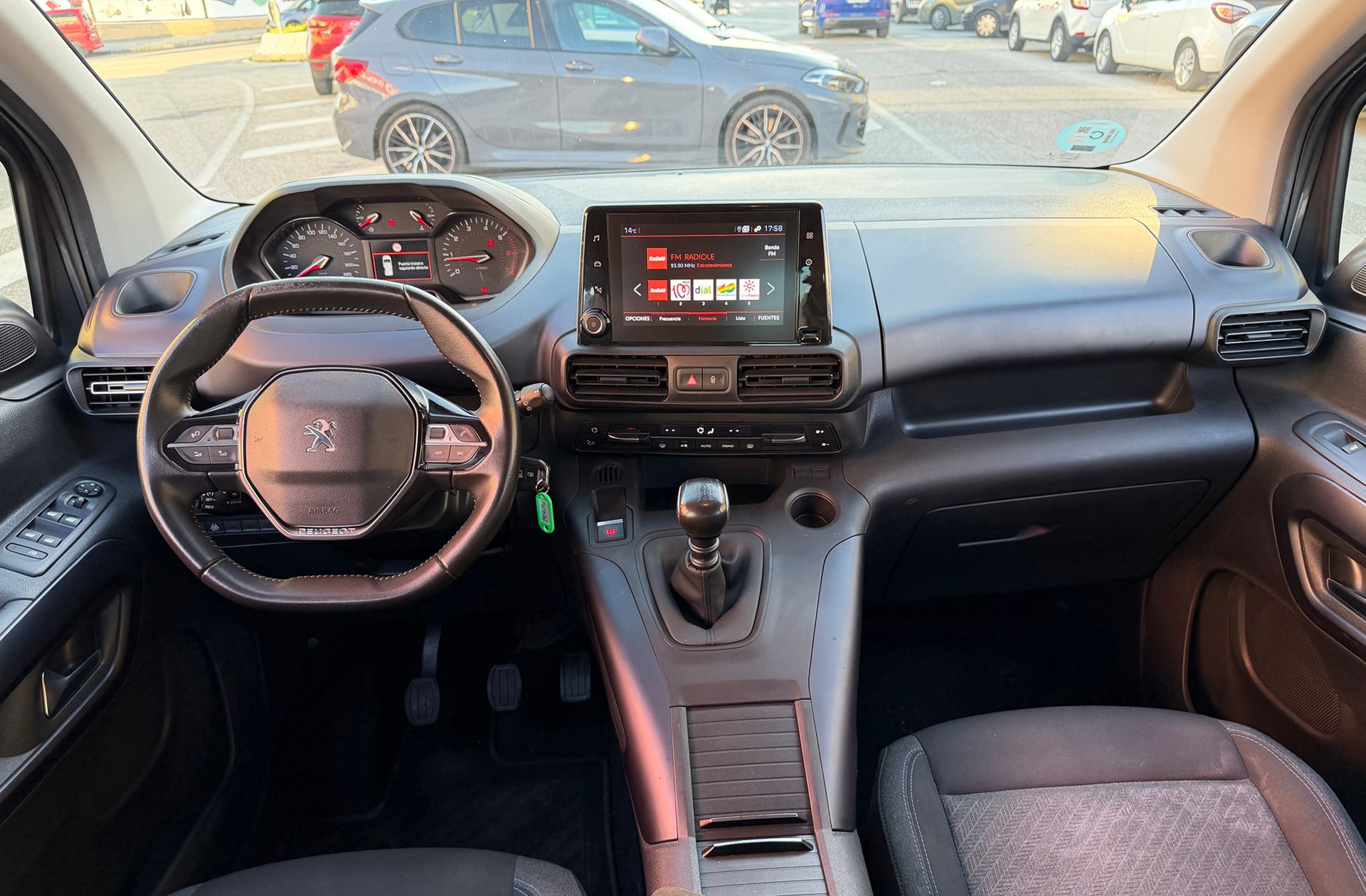Peugeot Rifter BlueHDi 130 Allure Standard - foto 6