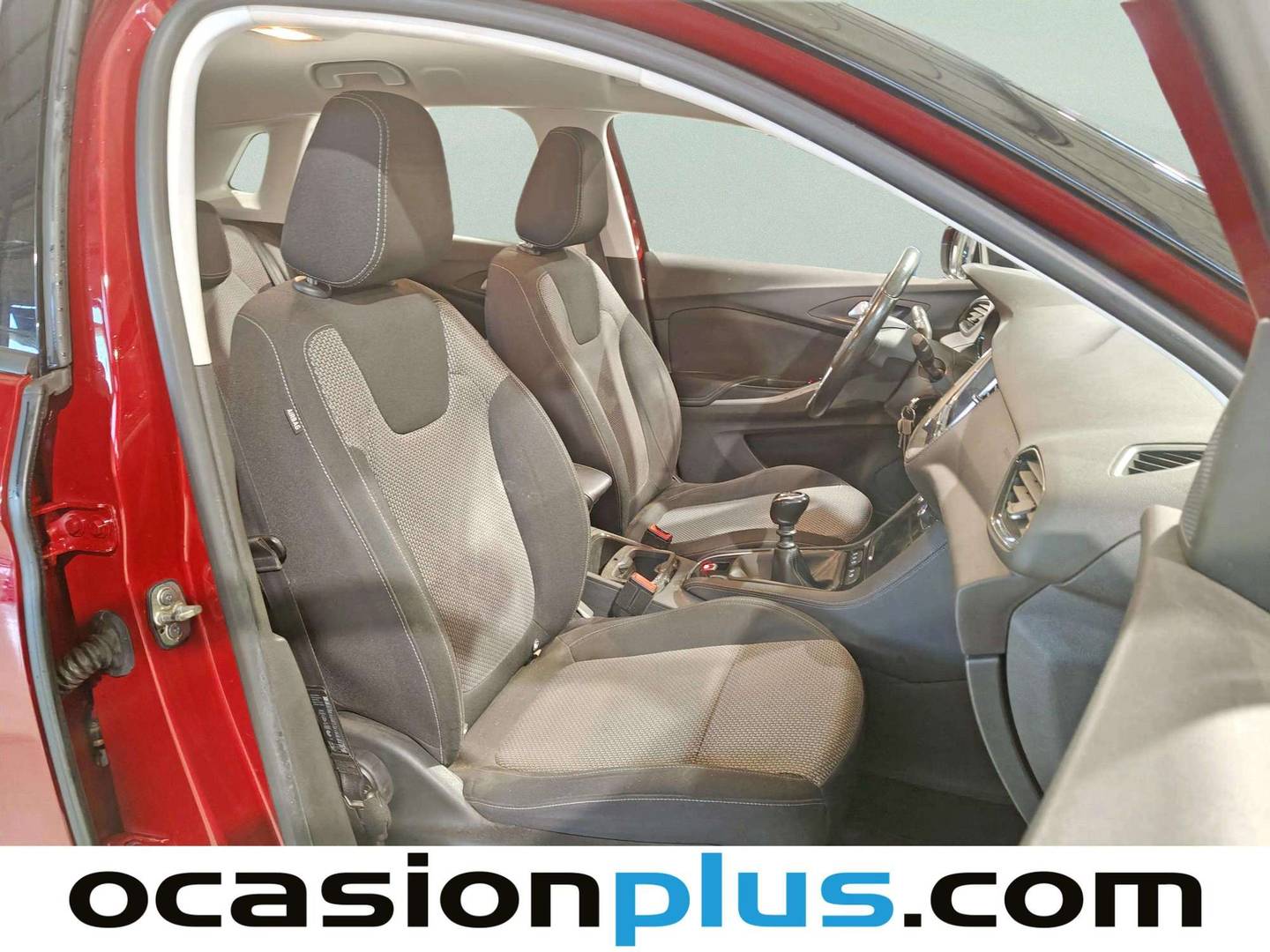 Foto Opel Grandland X Opel Grandland X 1.2 Turbo 120 Aniversario (130 CV)