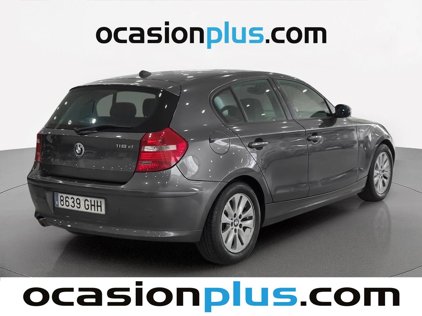 Foto trasera BMW Serie 1 BMW Serie 1 118d (143 CV) derecha
