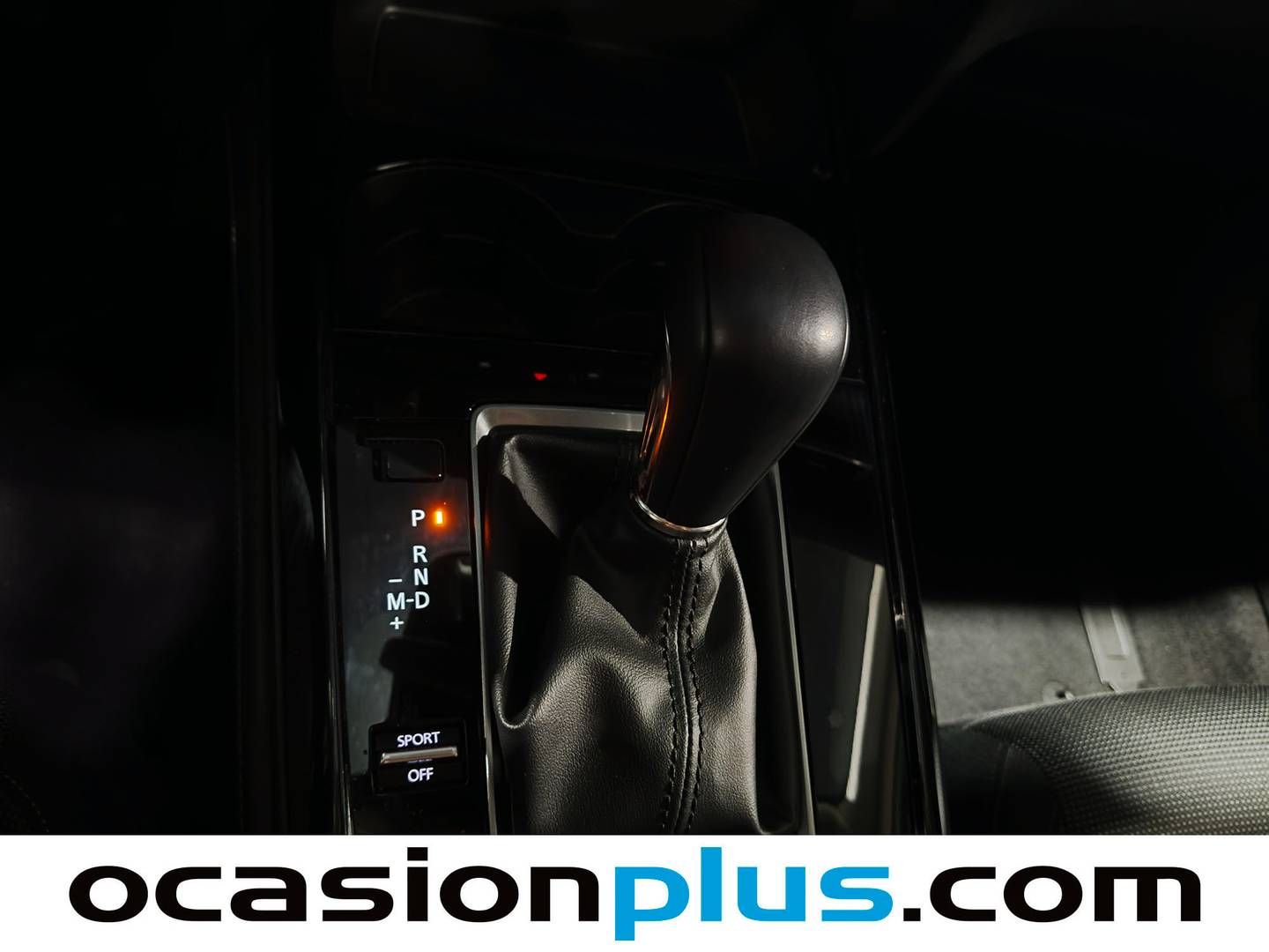 Foto Mazda CX-30 Mazda CX-30 2.5 e-Skyactive G MHEV Prime-Line AT (140 CV)