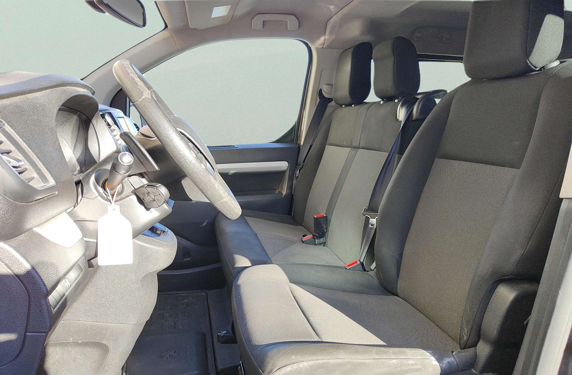Peugeot Traveller 2.0 BlueHDi Business Long EAT8 8 plazas - foto 11