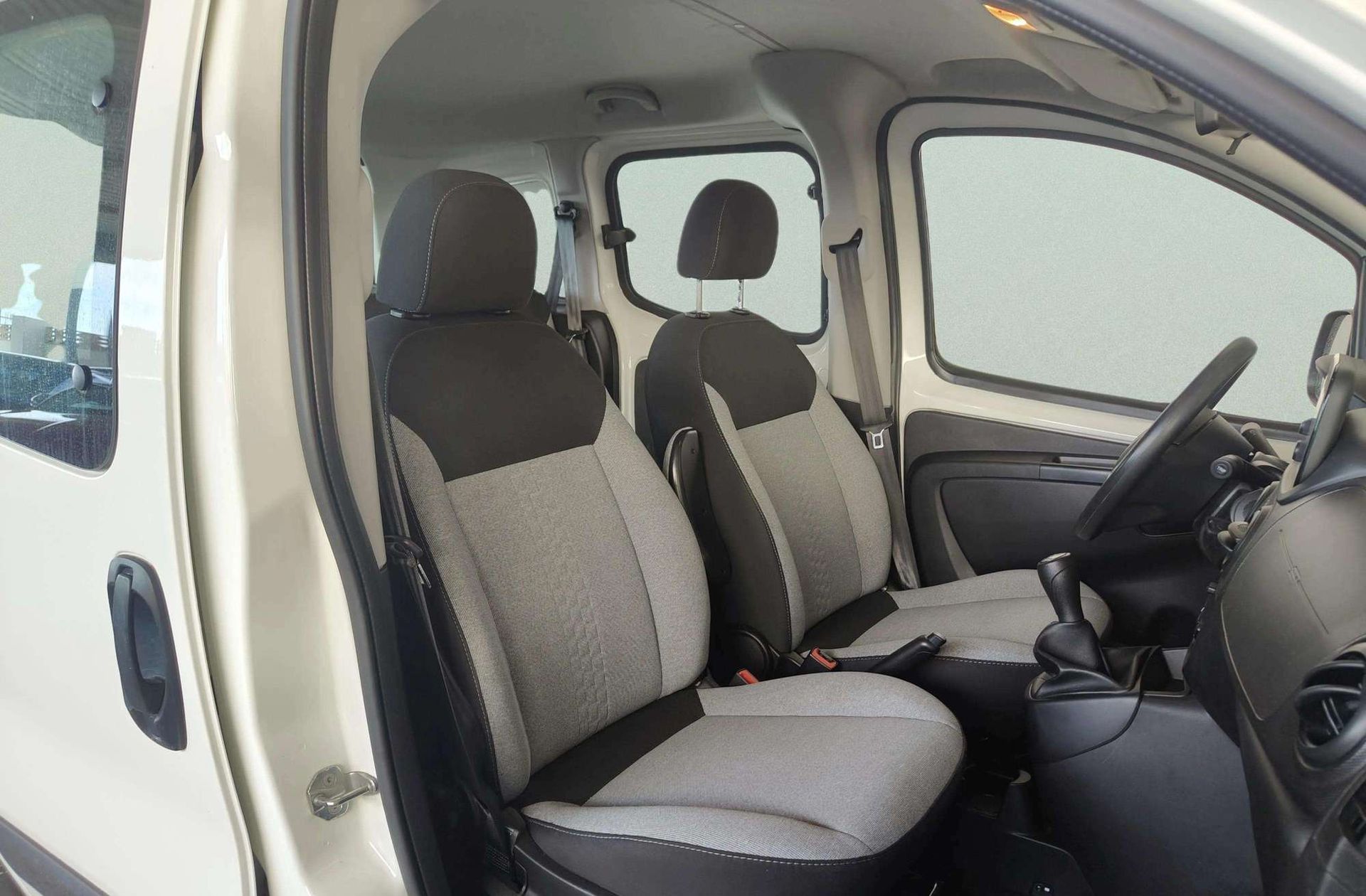 Fiat Fiorino Combi 1.3 MultiJet SX N1 - foto 13